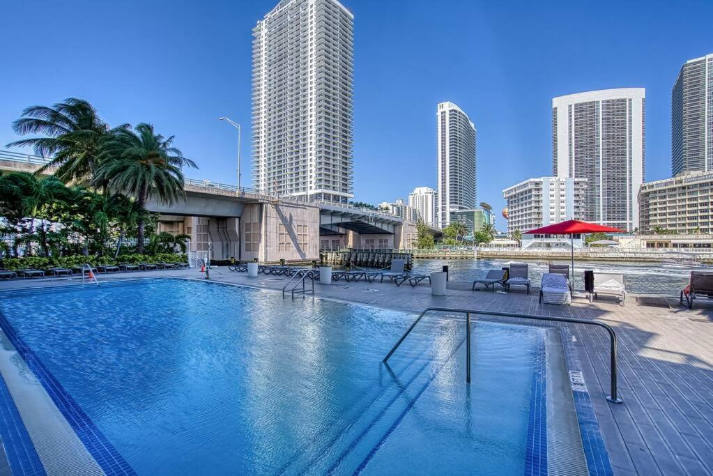 High-Floor Oceanview Apartment Hallandale Beach Exteriör bild