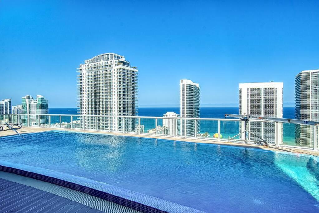 High-Floor Oceanview Apartment Hallandale Beach Exteriör bild